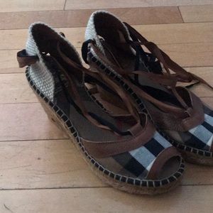 Meet your Posher, Lupe